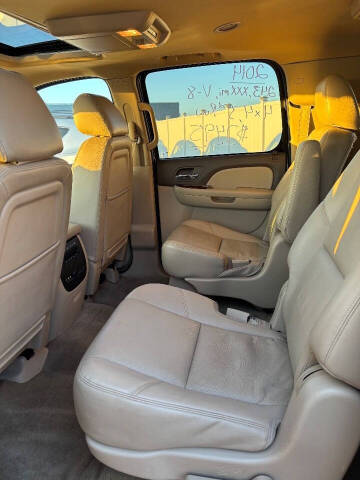 2014 Chevrolet Suburban LTZ