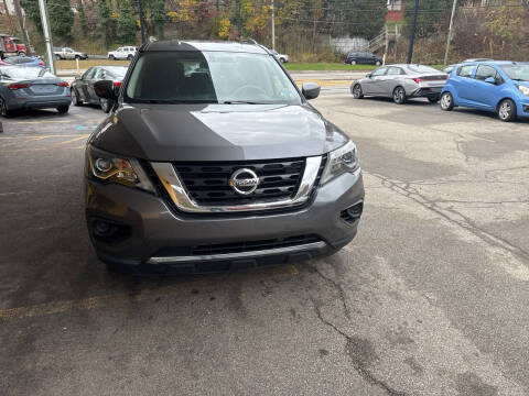 2019 Nissan Pathfinder S