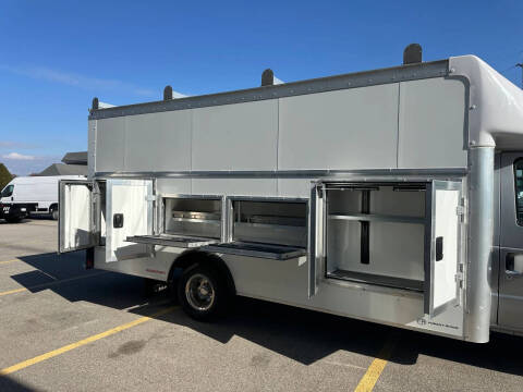 2025 Ford E-Series