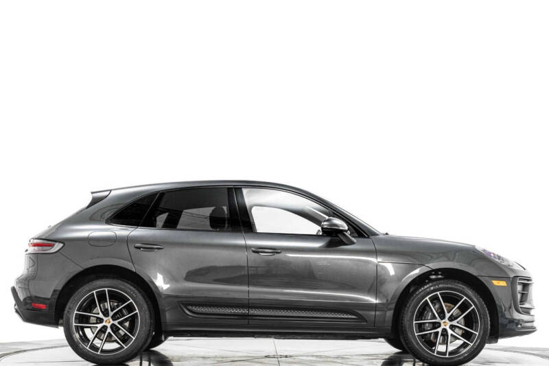 2023 Porsche Macan