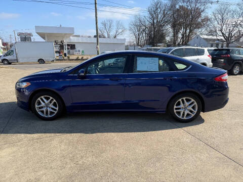 2013 Ford Fusion SE