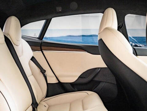 2021 Tesla Model S Plaid