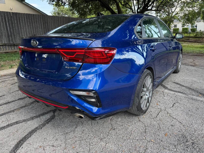 2020 Kia Forte GT Line