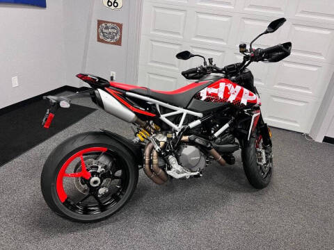 2022 Ducati Hypermotard 950 RVE