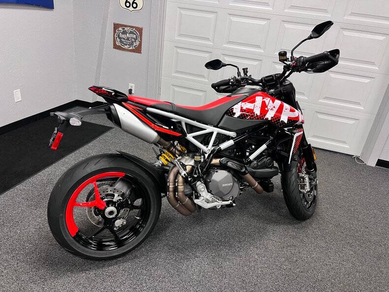 2022 Ducati Hypermotard 950 RVE