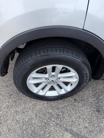 2015 Ford Explorer