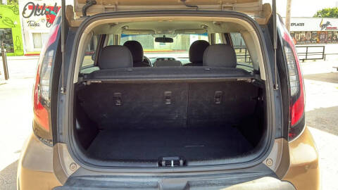 2014 Kia Soul +