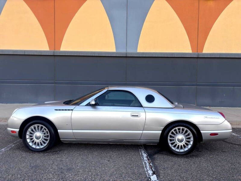 2004 Ford Thunderbird Deluxe