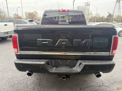 2017 RAM 1500 Laramie Limited