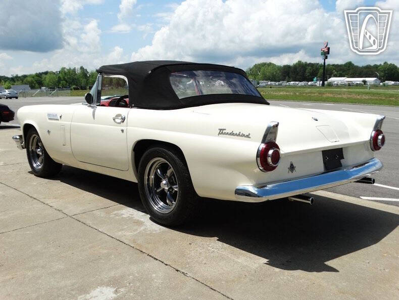 1956 Ford Thunderbird