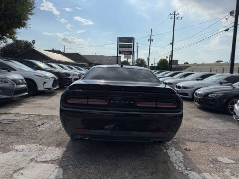 2017 Dodge Challenger GT