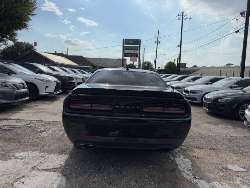 2017 Dodge Challenger GT