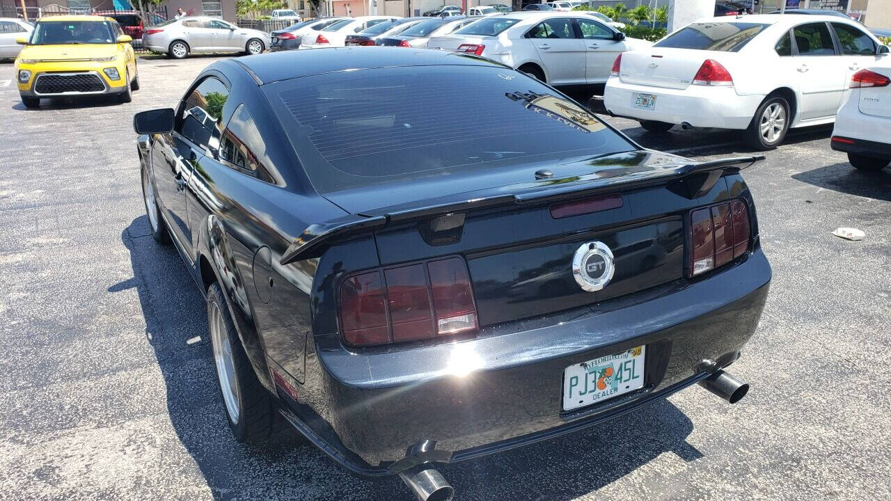 2008 FORD Mustang Coupe - $5,999
