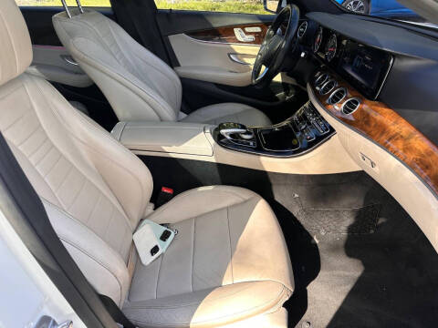2017 Mercedes-Benz E-Class E 300