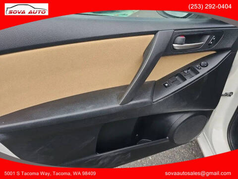 2013 Mazda MAZDA3 i Touring