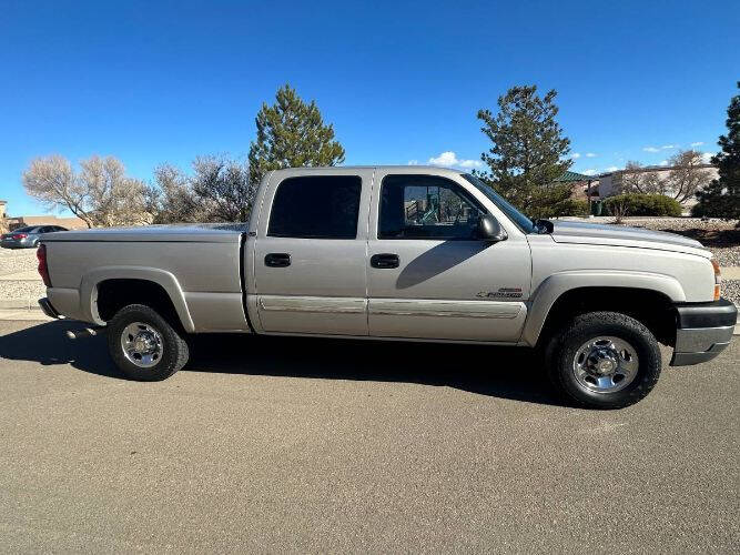 2005 Chevrolet Silverado 1500 SS Classic