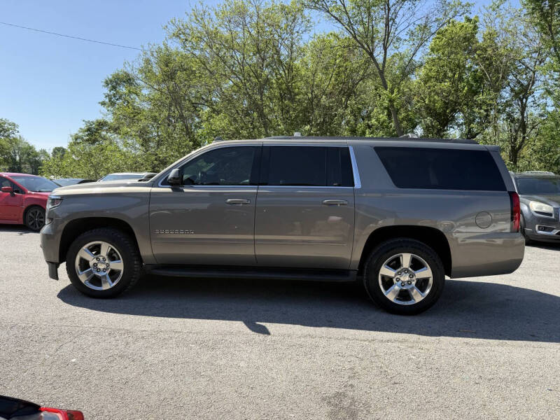 2017 Chevrolet Suburban LS