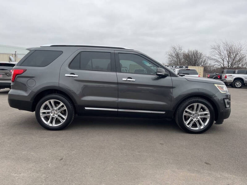 2017 Ford Explorer Limited