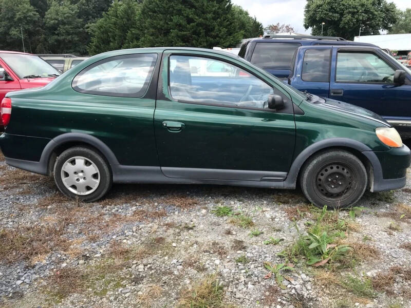2001 Toyota ECHO for sale at Full Throttle Auto Sales in Woodstock VA