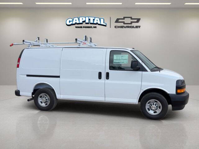 2025 Chevrolet Express 2500