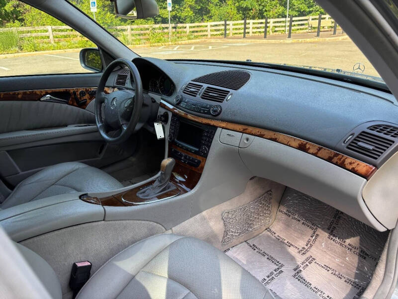 2004 Mercedes-Benz E-Class E 320