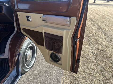 1984 Dodge Ram Van B250