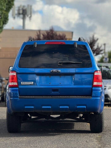 2011 Ford Escape XLT