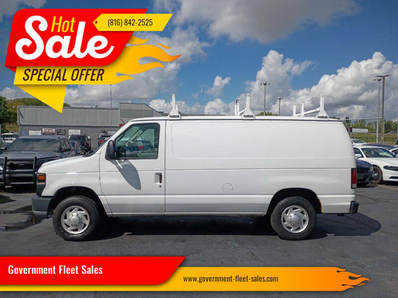 2011 Ford E-Series Econoline Van Commercial's photo