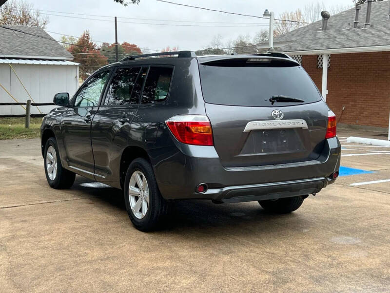 2010 Toyota Highlander SE