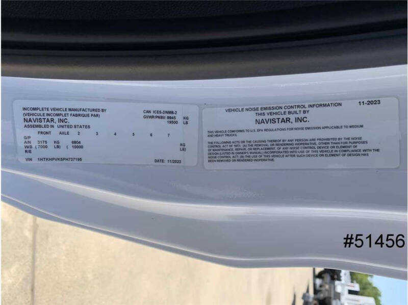 2023 Chevrolet Silverado 5500HD