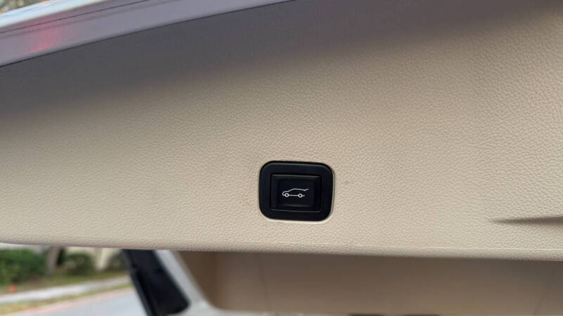 2015 Cadillac SRX Luxury Collection