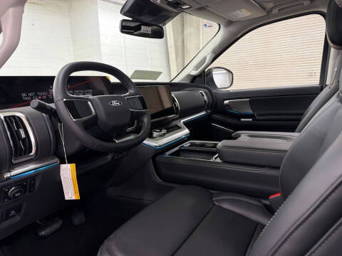 2027 Ford Expedition Platinum