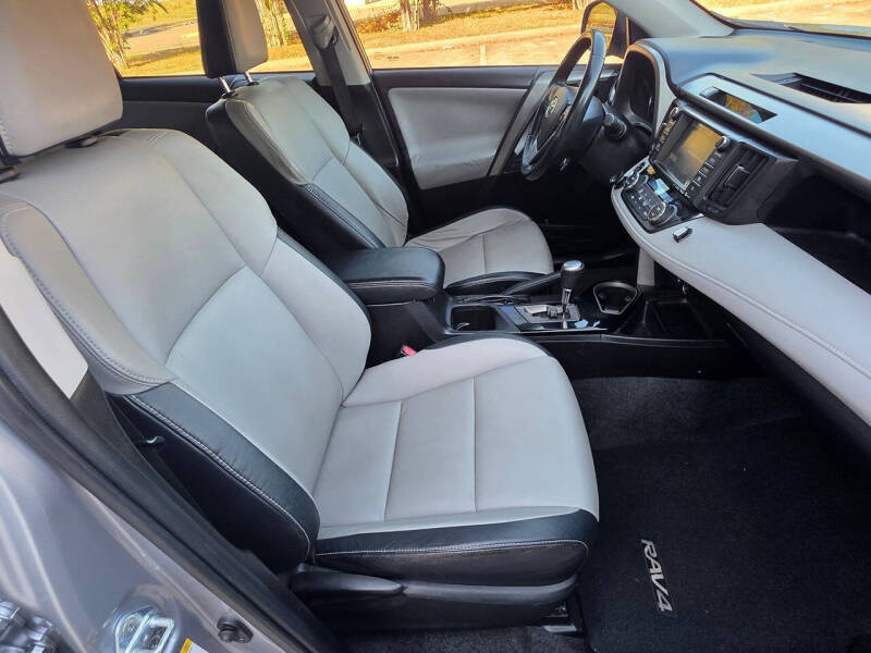 2016 Toyota RAV4 Limited