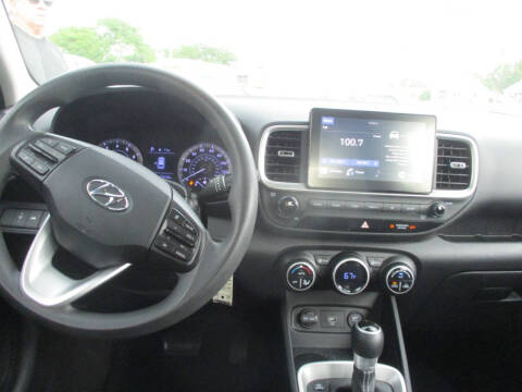 2020 Hyundai Venue SEL