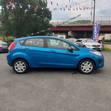 2013 Ford Fiesta SE