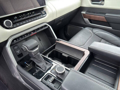 2025 Toyota Sequoia