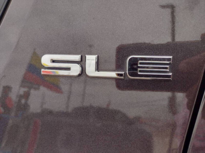 2017 GMC Acadia SLE-2