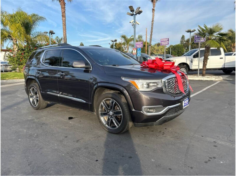 2017 GMC Acadia Denali
