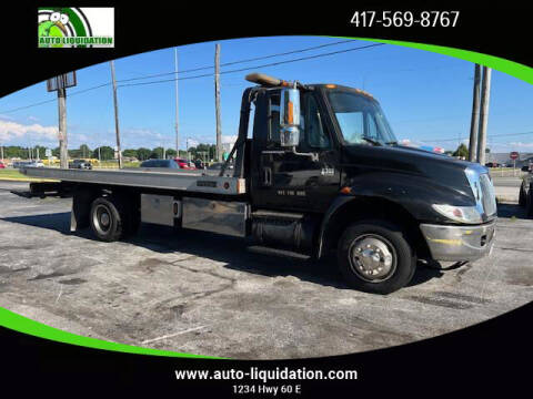 2002 International DuraStar 4300 for sale at Auto Liquidation in Springfield MO