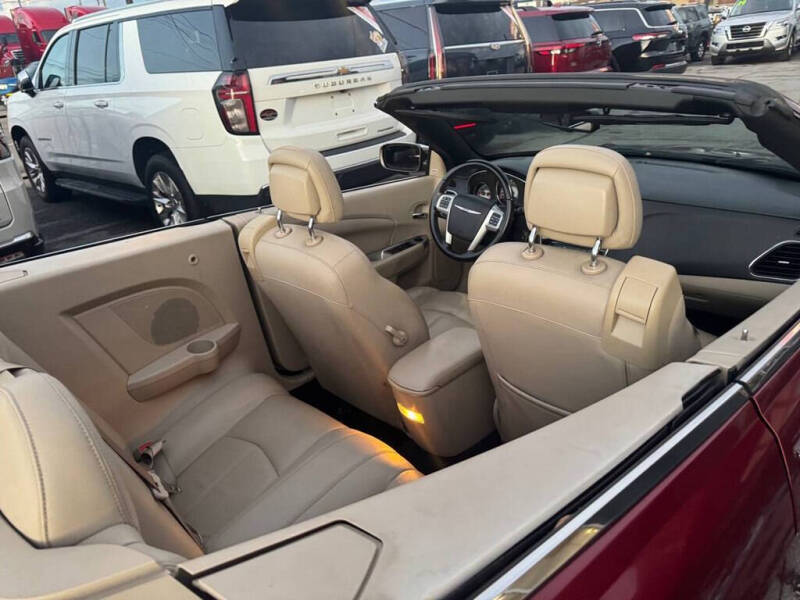 2012 Chrysler 200 Limited