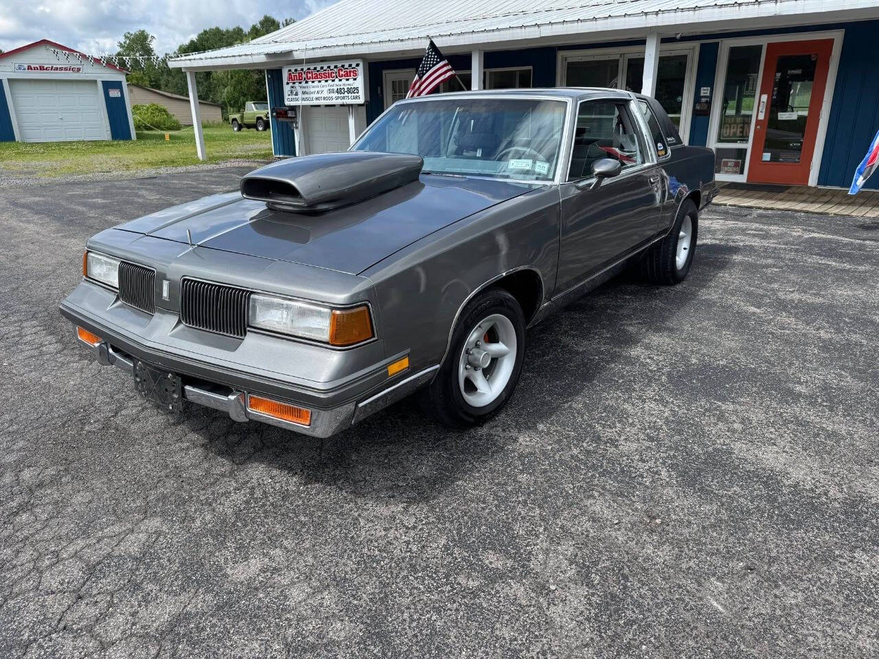 1988 Oldsmobile Cutlass Supreme 5