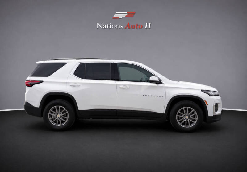 2023 Chevrolet Traverse LT Leather