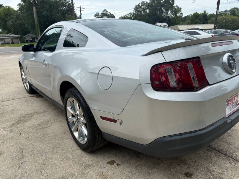 2010 Ford Mustang V6