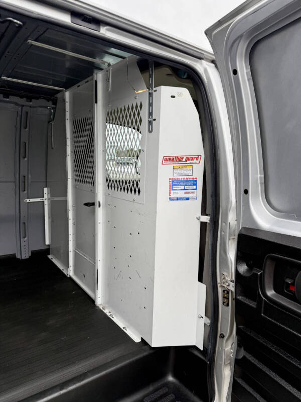 2020 Chevrolet Express 2500