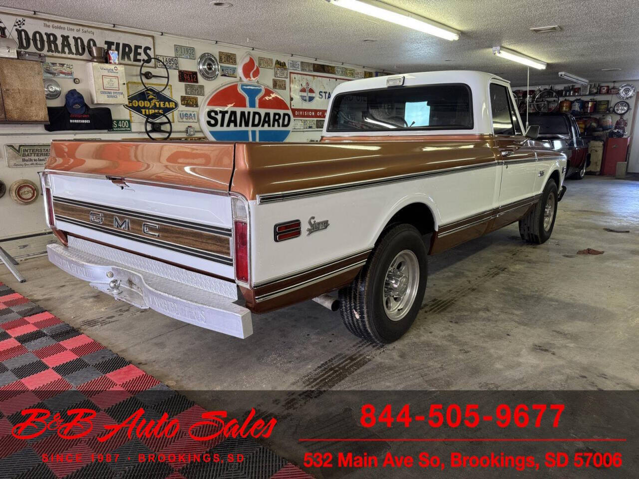 1972 GMC C 2500 35