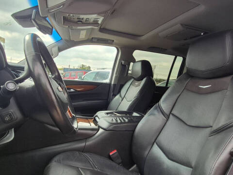 2016 Cadillac Escalade ESV Luxury Collection