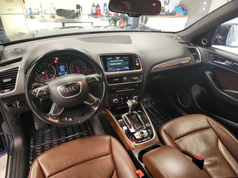 2017 Audi Q5 2.0T quattro Premium Plus