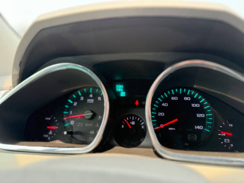 2011 Chevrolet Traverse LS