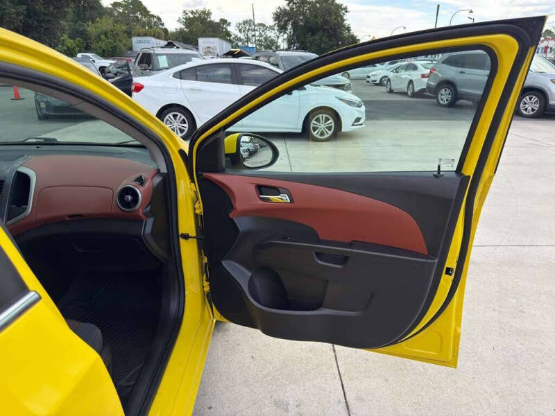 2015 Chevrolet Sonic LT Auto