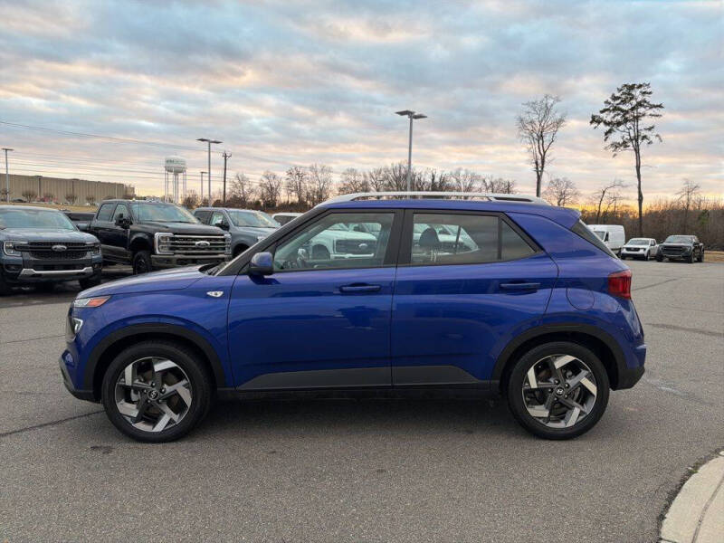 2024 Hyundai Venue SEL